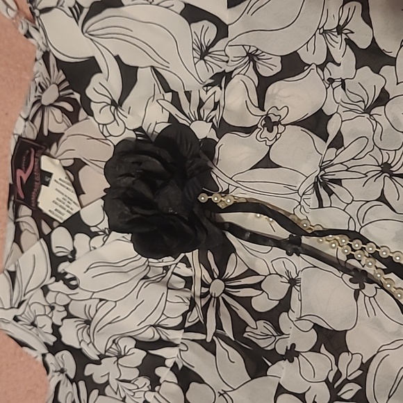 Blouse - Picture 3 of 5